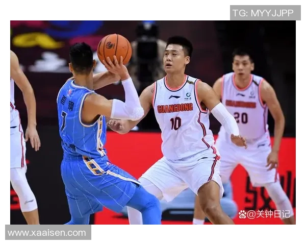 新疆与辽宁首场对决精彩纷呈球迷期待两队激烈碰撞的精彩时刻 新疆与辽宁首场对决精彩纷呈球迷期待两队激烈碰撞的精彩时刻